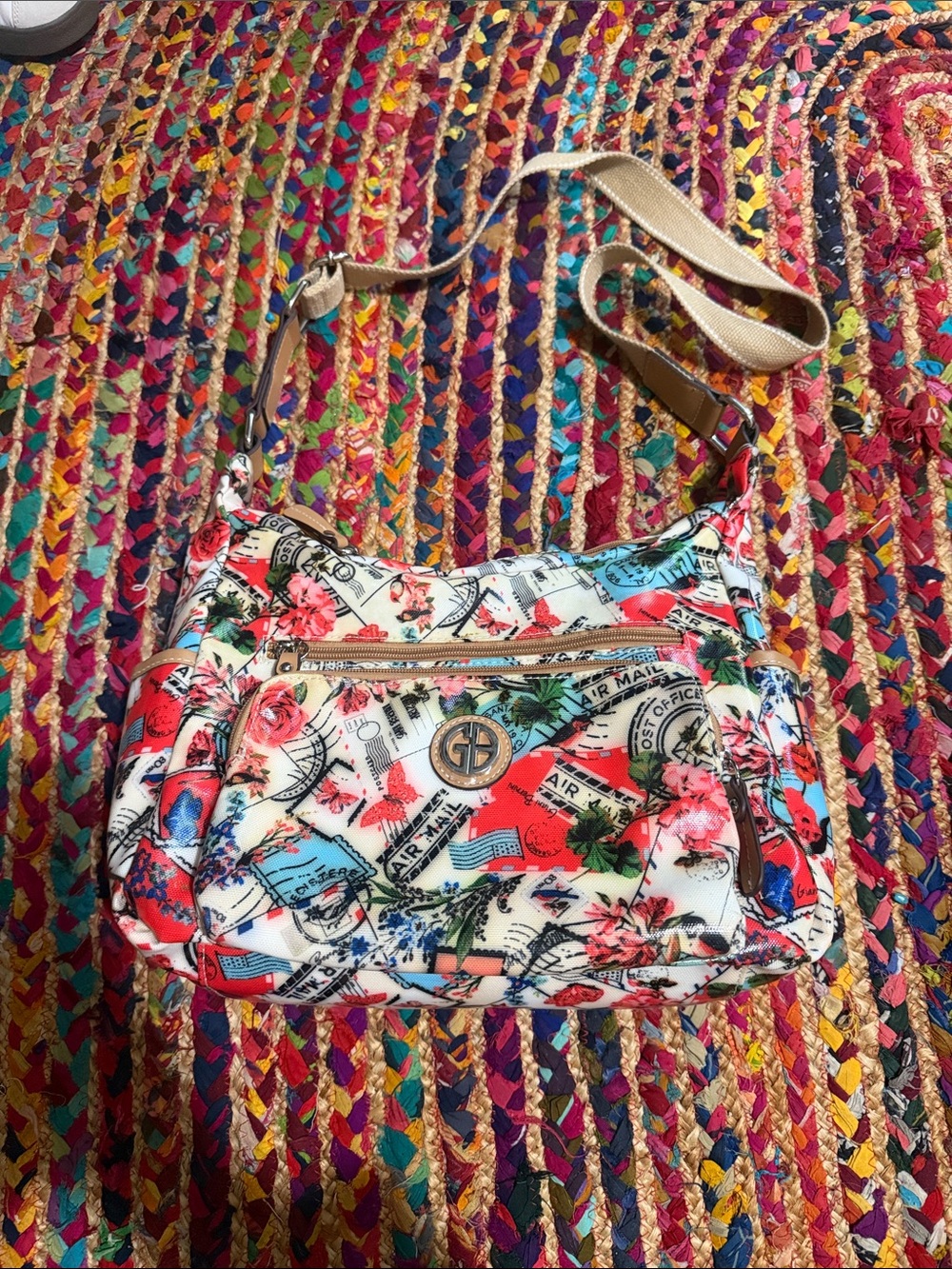NEW! GIANI BERNINI Passport Print Crossbody Bag - White/Red
